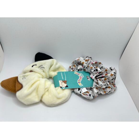 Squishmallow Cam the Cat Scrunchie Set - Picture 4 of 4